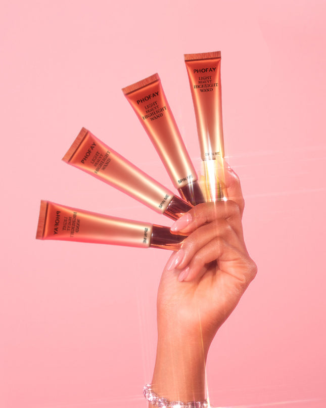 Orvelia Milano × PHOFAY — Radiance Glow Highlighter Wand - Orvelia Milano